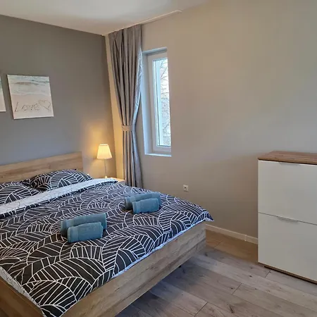 Apartment Sea Garden Luxury 2-bdrm *